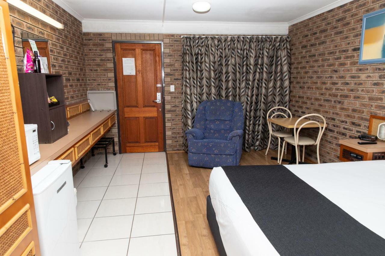 Lantern Motor Inn Mackay Εξωτερικό φωτογραφία